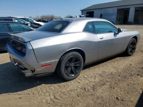 Dodge Challenger 3.6l Sxt - 10000 € / 19558.30 лв. - 37298307 3 | Car24.bg Dodge Challenger 3.6l Sxt - 10000 € / 19558.30 лв. - 37298307 3
