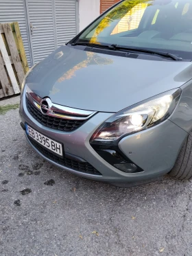 Opel Zafira TOURER