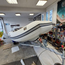 Обява за продажба на Надуваема лодка Zander ARIB420 ~6 890 лв. - изображение 1