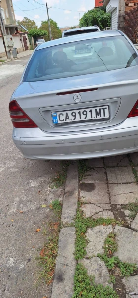 Mercedes-Benz C 220 2.2 cdi - 2500 € - 14209068 3 | Car24.bg Mercedes-Benz C 220 2.2 cdi - 2500 € - 14209068 3