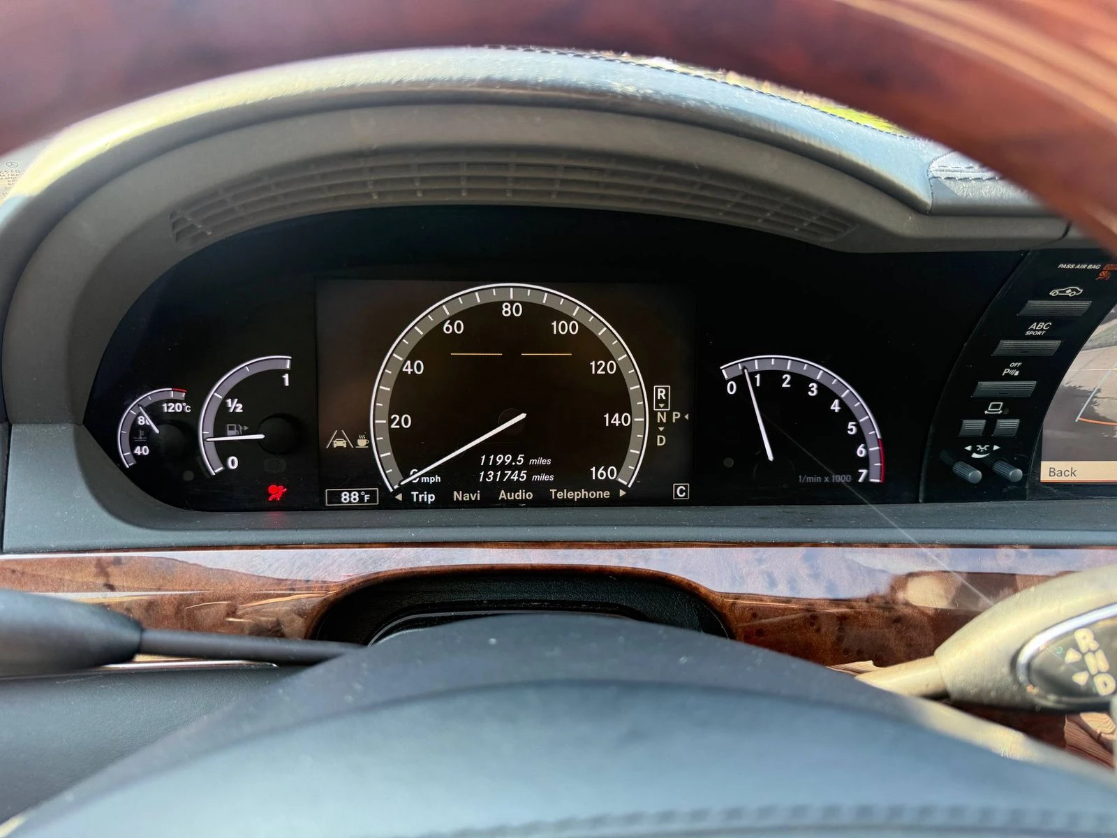 Mercedes-Benz S 600 * FULLY LOADED* Clean carfax*  - изображение 7 | Auto.bg Mercedes-Benz S 600 * FULLY LOADED* Clean carfax*  - изображение 7