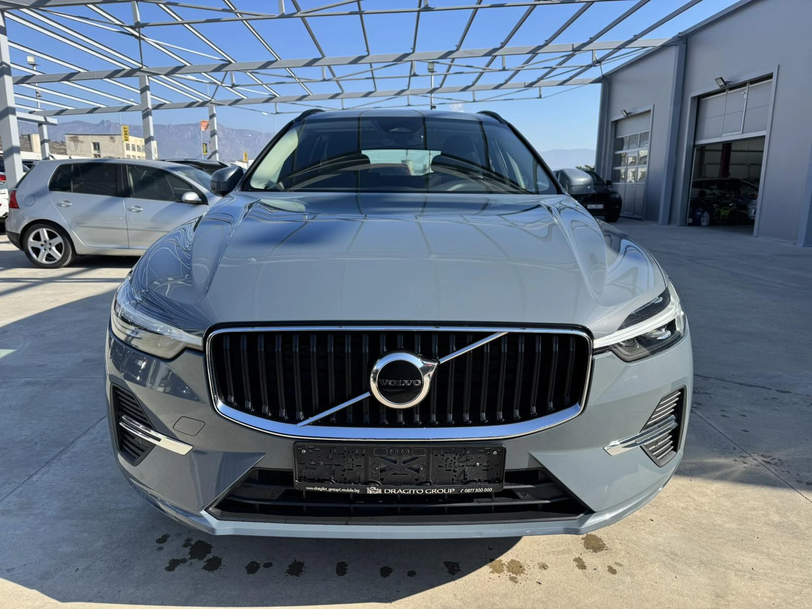 Volvo XC60 197ps* Hybrid* Nardo* LED* НАВИ* КАМЕРА*  - изображение 8 | Auto.bg Volvo XC60 197ps* Hybrid* Nardo* LED* НАВИ* КАМЕРА*  - изображение 8