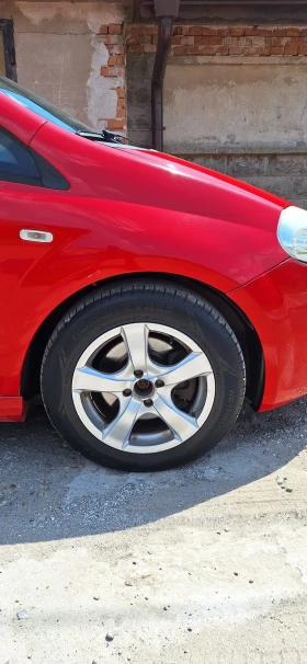 Fiat Grande Panda undefined | Auto.bg — изображение 2 Fiat Grande Panda undefined | Auto.bg — изображение 2