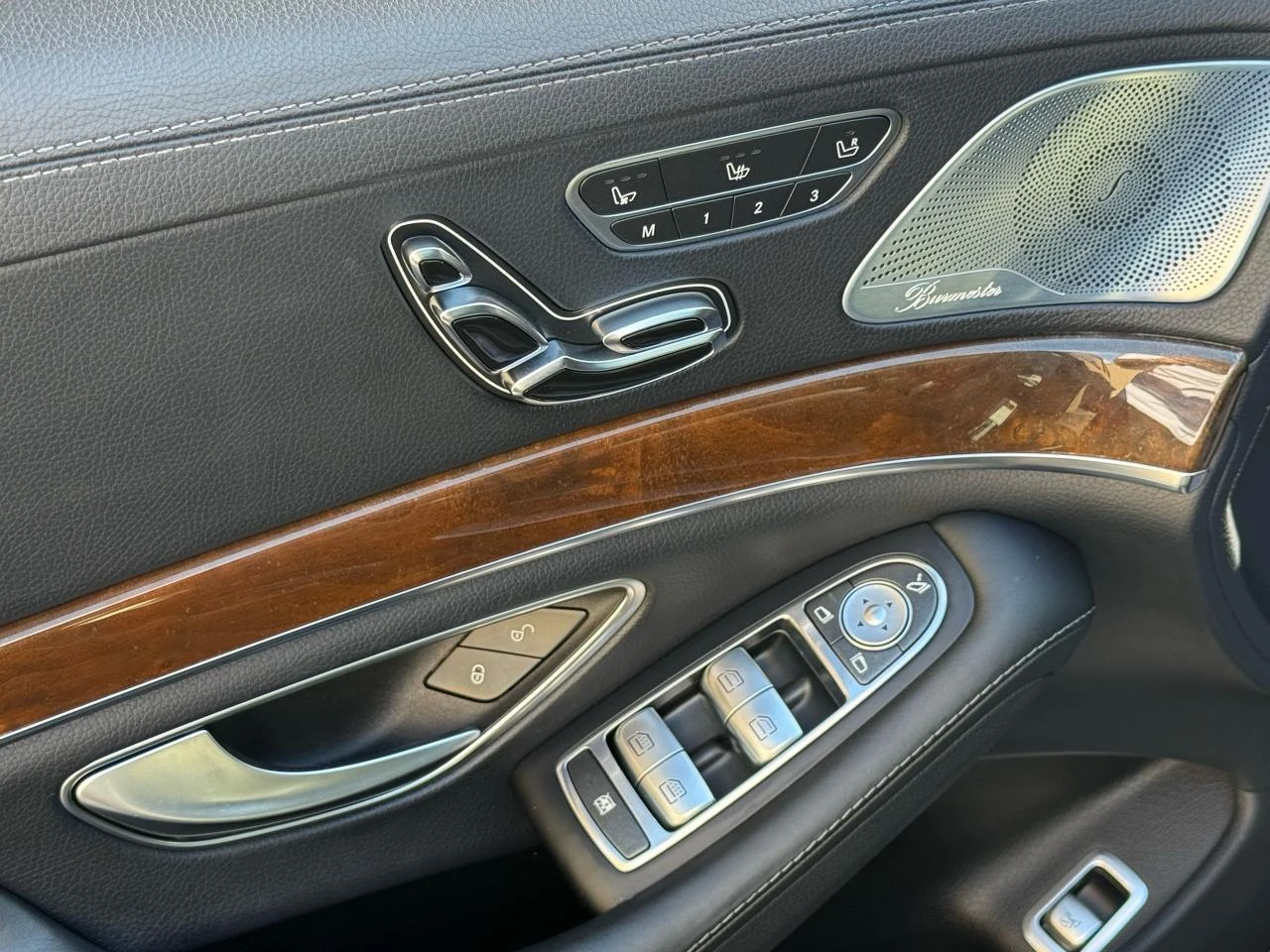 Mercedes-Benz S 550 LONG / 4Matic / AMG PKG / PANO - изображение 7 | Auto.bg Mercedes-Benz S 550 LONG / 4Matic / AMG PKG / PANO - изображение 7