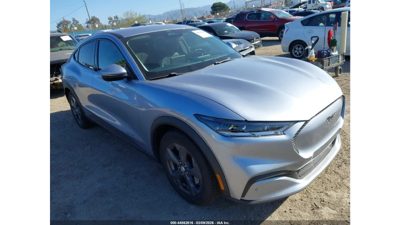 Ford Mustang Mach-E SELECT* KEYLESS* ПОДГРЕВ* КАМЕРИ* 360* - 15020 € / 29376.57 лв. - 35586993 1 | Car24.bg Ford Mustang Mach-E SELECT* KEYLESS* ПОДГРЕВ* КАМЕРИ* 360* - 15020 € / 29376.57 лв. - 35586993 1