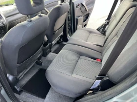 Toyota Rav4 FACE 2.0D4D 116кс 4Х4 КЛИМАТРОНИК - 8600 лв. / 4397.11 € - 12858375 9 | Car24.bg Toyota Rav4 FACE 2.0D4D 116кс 4Х4 КЛИМАТРОНИК - 8600 лв. / 4397.11 € - 12858375 9