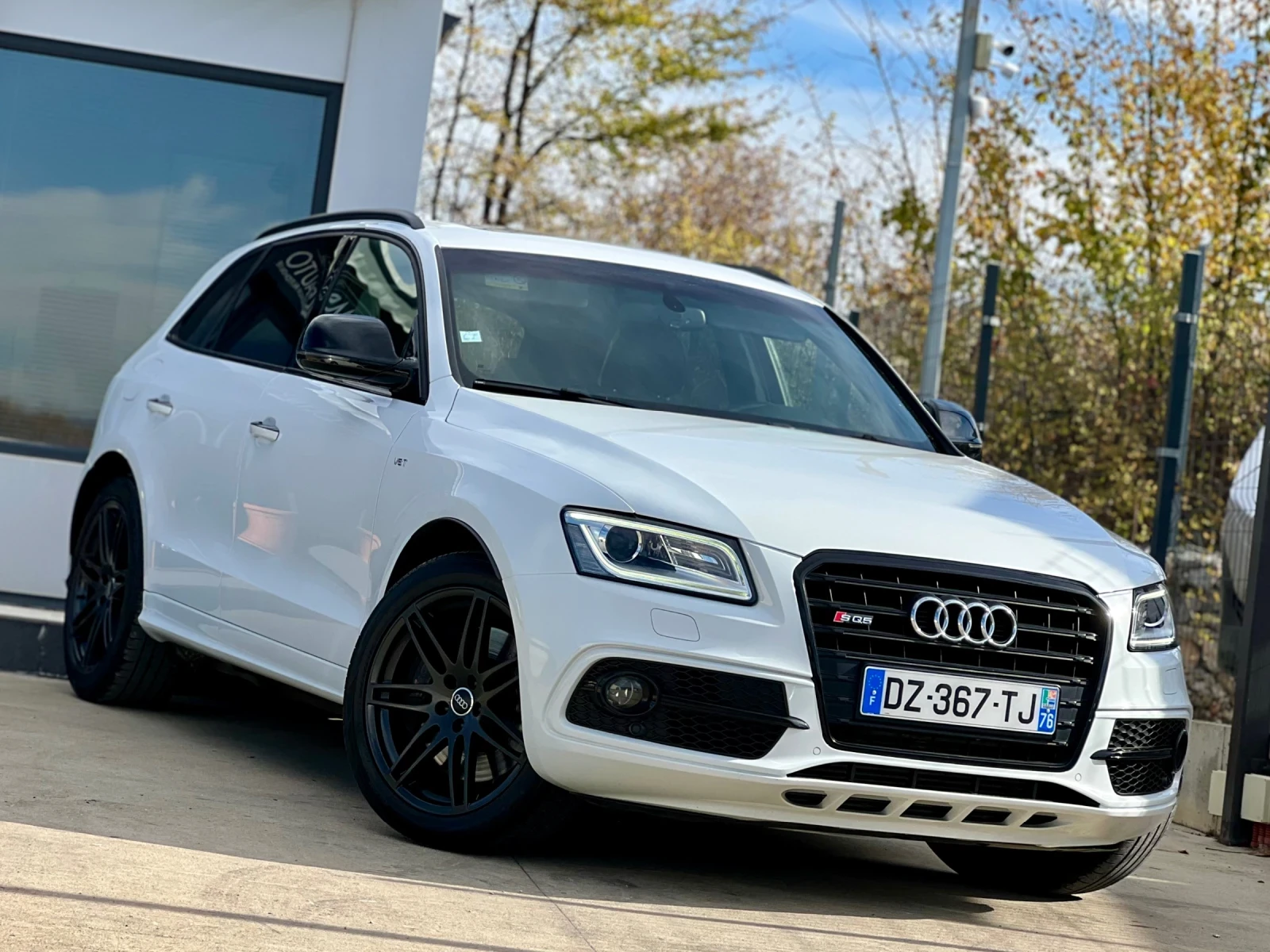 Audi SQ5 COMPETITION PLUS - 340HP / СЕРВИЗНА ИСТОРИЯ / ТОП! - изображение 3 | Auto.bg Audi SQ5 COMPETITION PLUS - 340HP / СЕРВИЗНА ИСТОРИЯ / ТОП! - изображение 3