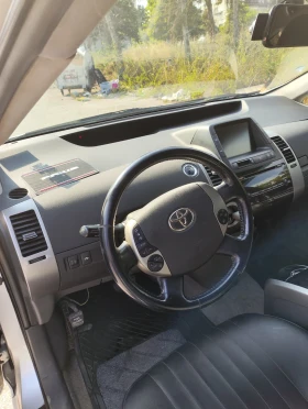 Toyota Prius undefined | Auto.bg — изображение 14 Toyota Prius undefined | Auto.bg — изображение 14