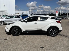 Toyota C-HR XLE * Подгрев* Камера* Адаптивен Круиз | Auto.bg — изображение 3 Toyota C-HR XLE * Подгрев* Камера* Адаптивен Круиз | Auto.bg — изображение 3