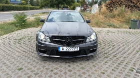 Mercedes-Benz C 63 AMG
