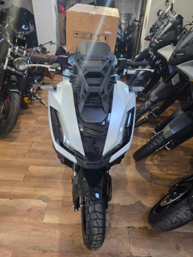 Honda X-ADV ADV 350 NEW + Top case | Auto.bg — изображение 3 Honda X-ADV ADV 350 NEW + Top case | Auto.bg — изображение 3