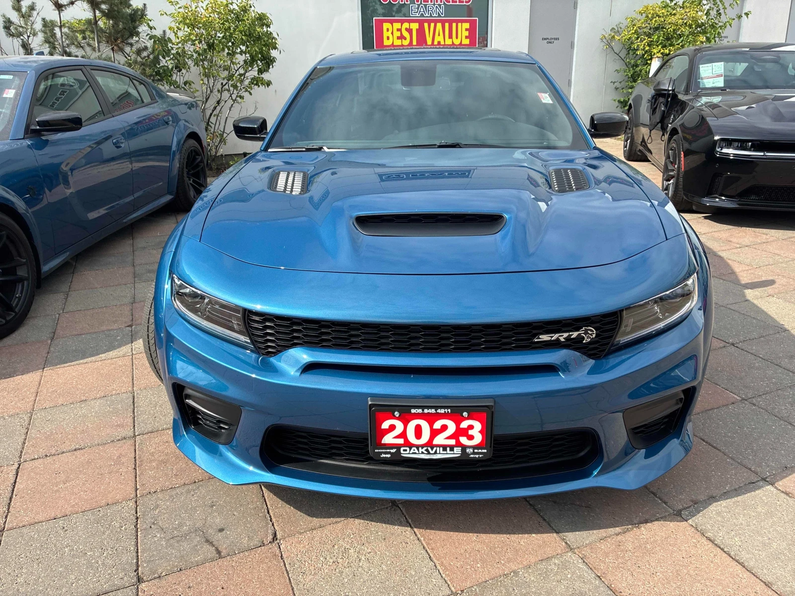 Dodge Charger SRT Hellcat* * CARFAX * * АВТО КРЕДИТ * *  - изображение 2 | Auto.bg Dodge Charger SRT Hellcat* * CARFAX * * АВТО КРЕДИТ * *  - изображение 2