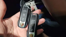 Porsche Cayenne S | BOSE | ДВА КЛЮЧА | 360 КАМЕРИ | ПАНОРАМА - 23500 € / 45962.00 лв. - 42415396 16 | Car24.bg Porsche Cayenne S | BOSE | ДВА КЛЮЧА | 360 КАМЕРИ | ПАНОРАМА - 23500 € / 45962.00 лв. - 42415396 16