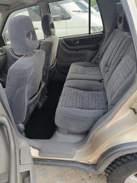 Honda Cr-v 2.0i AGU Auto - 4300 € / 8410.07 лв. - 49637673 15 | Car24.bg Honda Cr-v 2.0i AGU Auto - 4300 € / 8410.07 лв. - 49637673 15