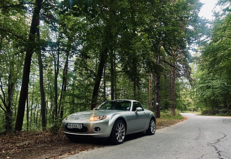 Mazda Mx-5 NC1 2.0 16V PRHT - 11000 € - 63132524 1 | Car24.bg Mazda Mx-5 NC1 2.0 16V PRHT - 11000 € - 63132524 1
