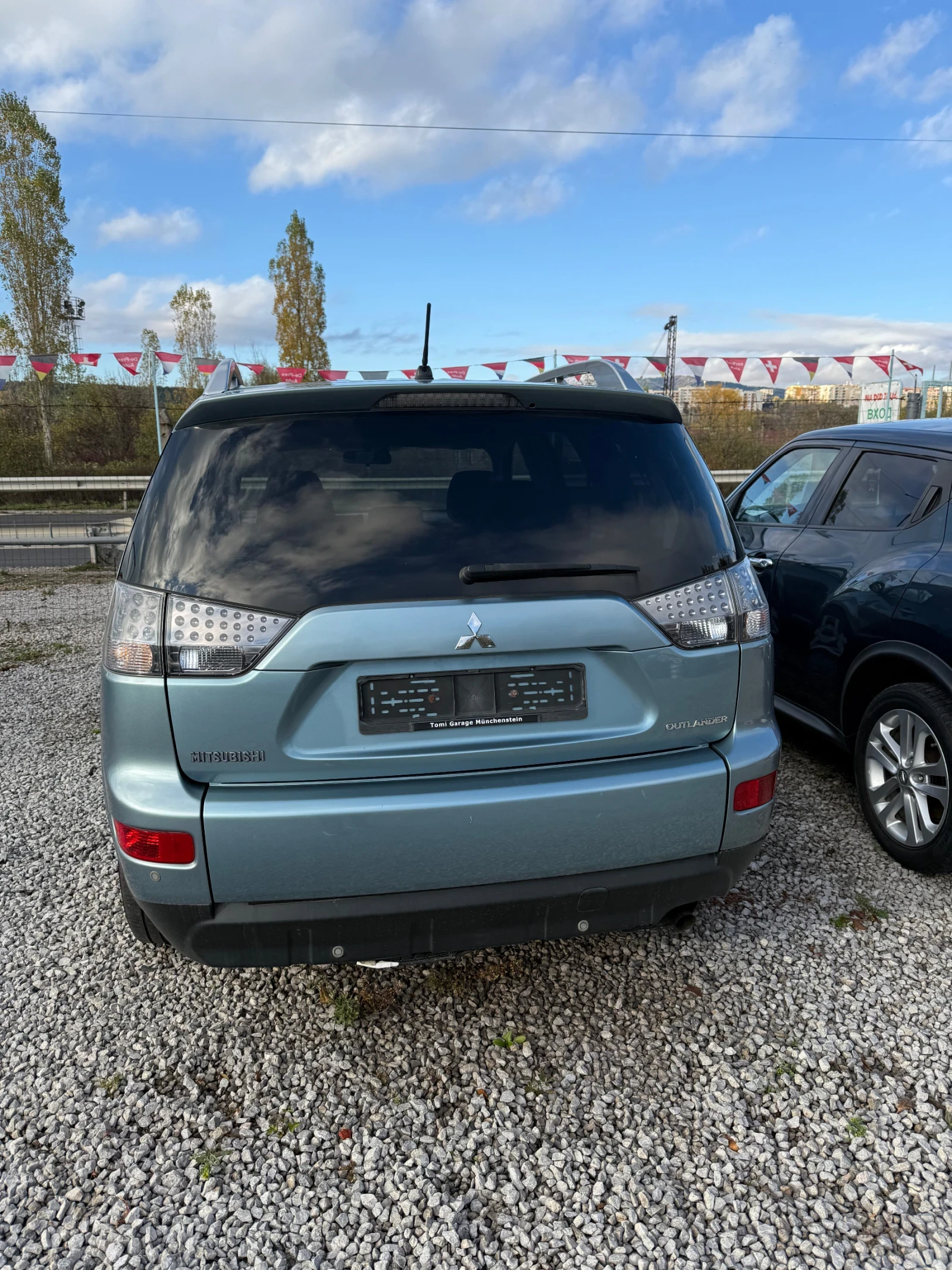 Mitsubishi Outlander 2.4 4x4 - изображение 4 | Auto.bg Mitsubishi Outlander 2.4 4x4 - изображение 4