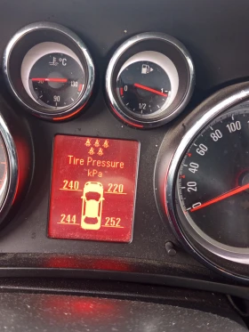 Opel Zafira 6+ 1 - 4400 € / 8605.65 лв. - 61035054 7 | Car24.bg Opel Zafira 6+ 1 - 4400 € / 8605.65 лв. - 61035054 7