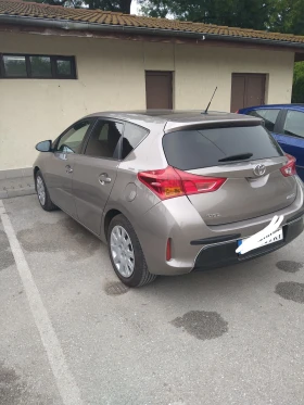 Toyota Auris undefined | Auto.bg — изображение 14 Toyota Auris undefined | Auto.bg — изображение 14