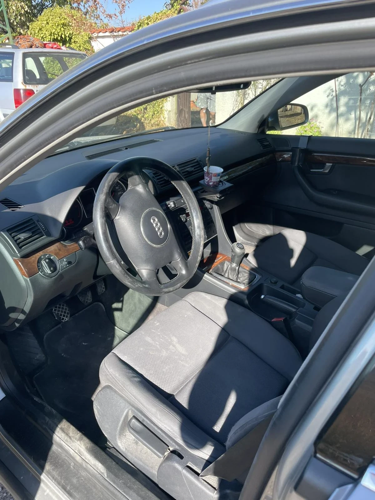 Audi A4 1.9 TDI 4x4 combi  - изображение 9 | Auto.bg Audi A4 1.9 TDI 4x4 combi  - изображение 9