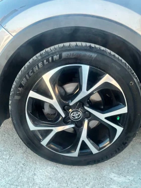 Toyota C-HR undefined | Auto.bg — изображение 10 Toyota C-HR undefined | Auto.bg — изображение 10