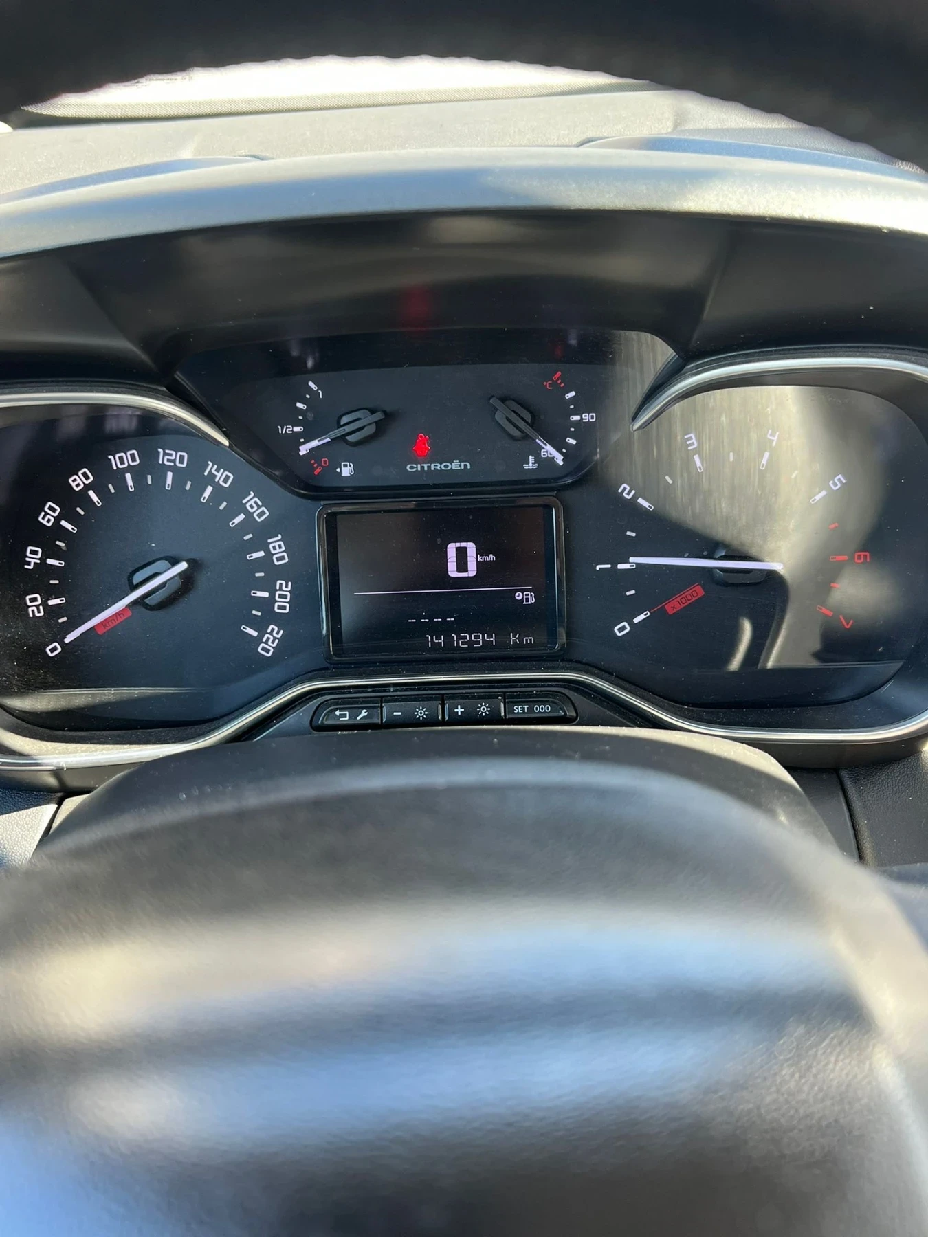 Citroen C3 Aircross 1.2 бензин 61kW 2019г - изображение 9 | Auto.bg Citroen C3 Aircross 1.2 бензин 61kW 2019г - изображение 9