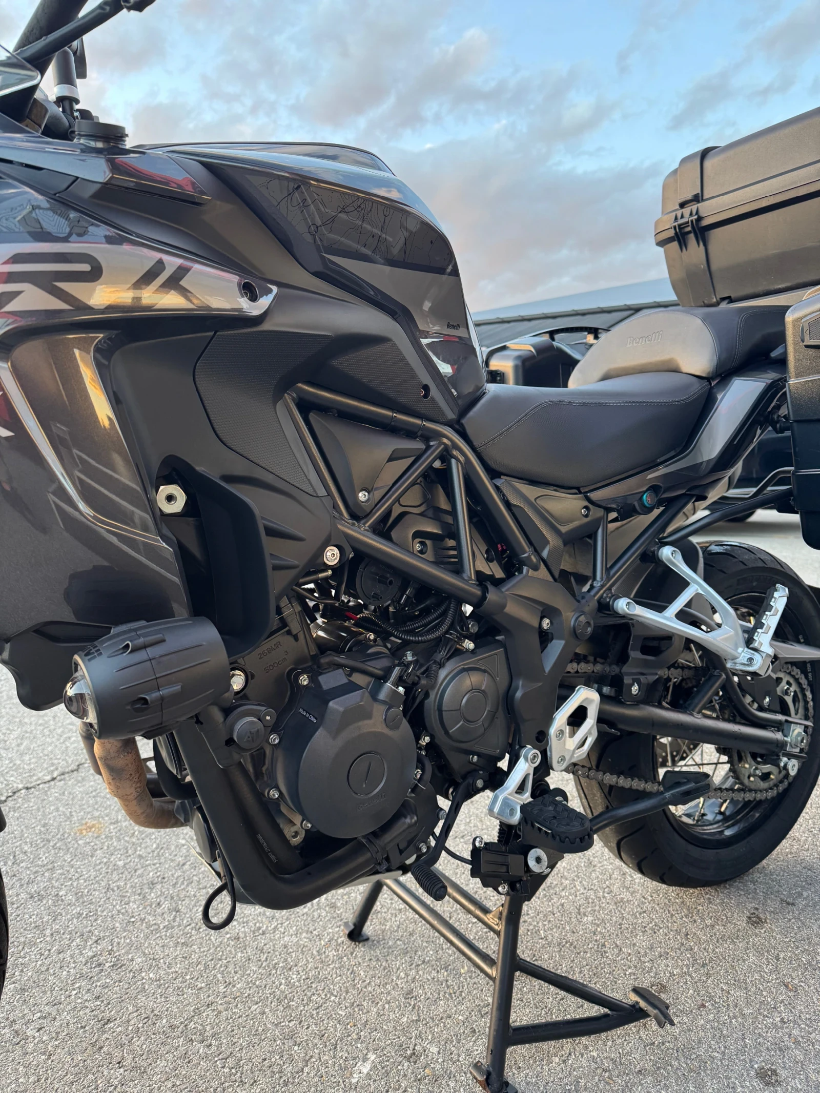 Benelli 500 TRK 502X-ABS-GIVI PACK-КАТО НОВ-A2 - изображение 8 | Auto.bg Benelli 500 TRK 502X-ABS-GIVI PACK-КАТО НОВ-A2 - изображение 8