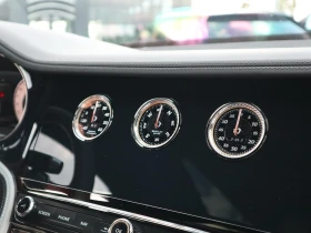 Bentley Flying Spur SPEED V8 HYBRID/MULLINER/4-SEATS/NAIM/TV/BESPOKE/ - 293980 € / 574974.90 лв. - 60921962 13 | Car24.bg Bentley Flying Spur SPEED V8 HYBRID/MULLINER/4-SEATS/NAIM/TV/BESPOKE/ - 293980 € / 574974.90 лв. - 60921962 13