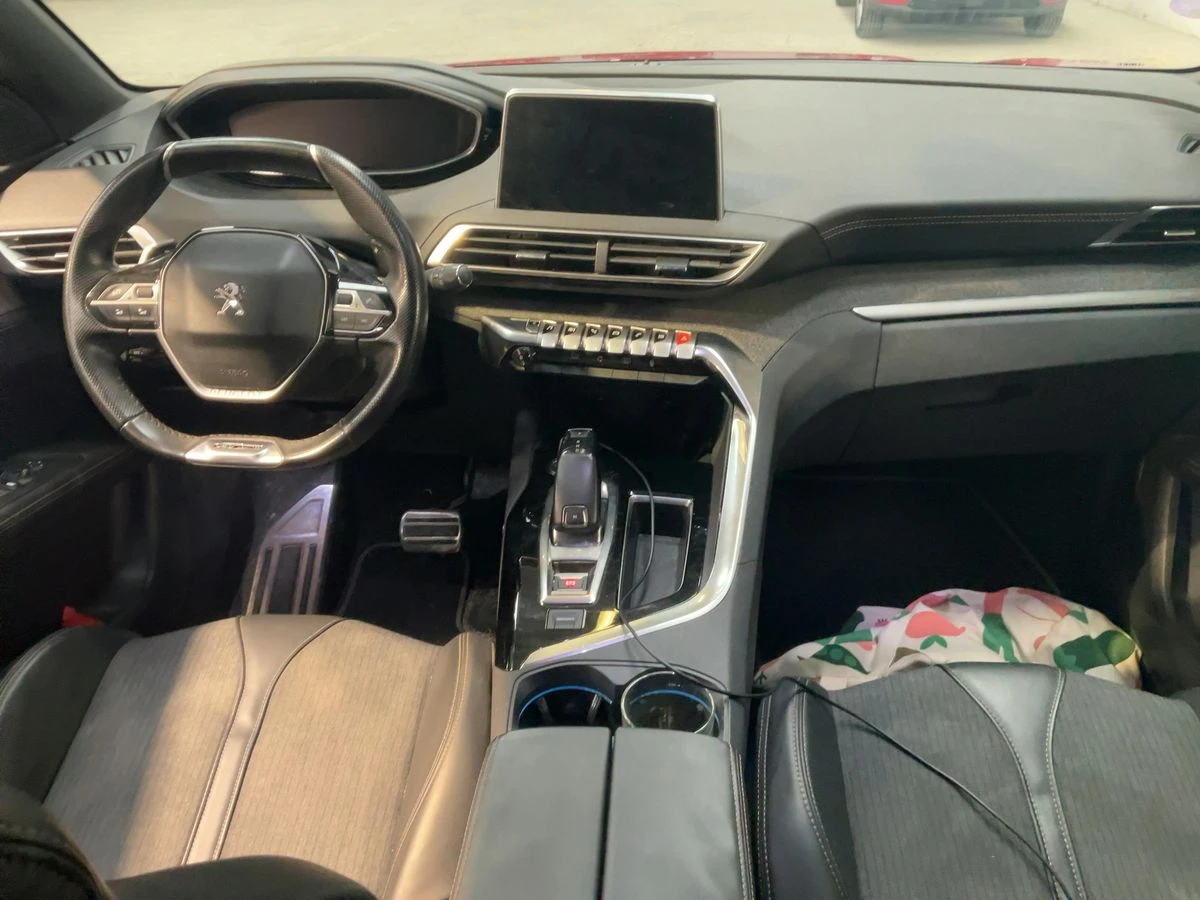 Peugeot 3008 GT* БЕНЗИН* АВТОМАТ* ОЧАКВАН* ВНОС* * *  - изображение 9 | Auto.bg Peugeot 3008 GT* БЕНЗИН* АВТОМАТ* ОЧАКВАН* ВНОС* * *  - изображение 9