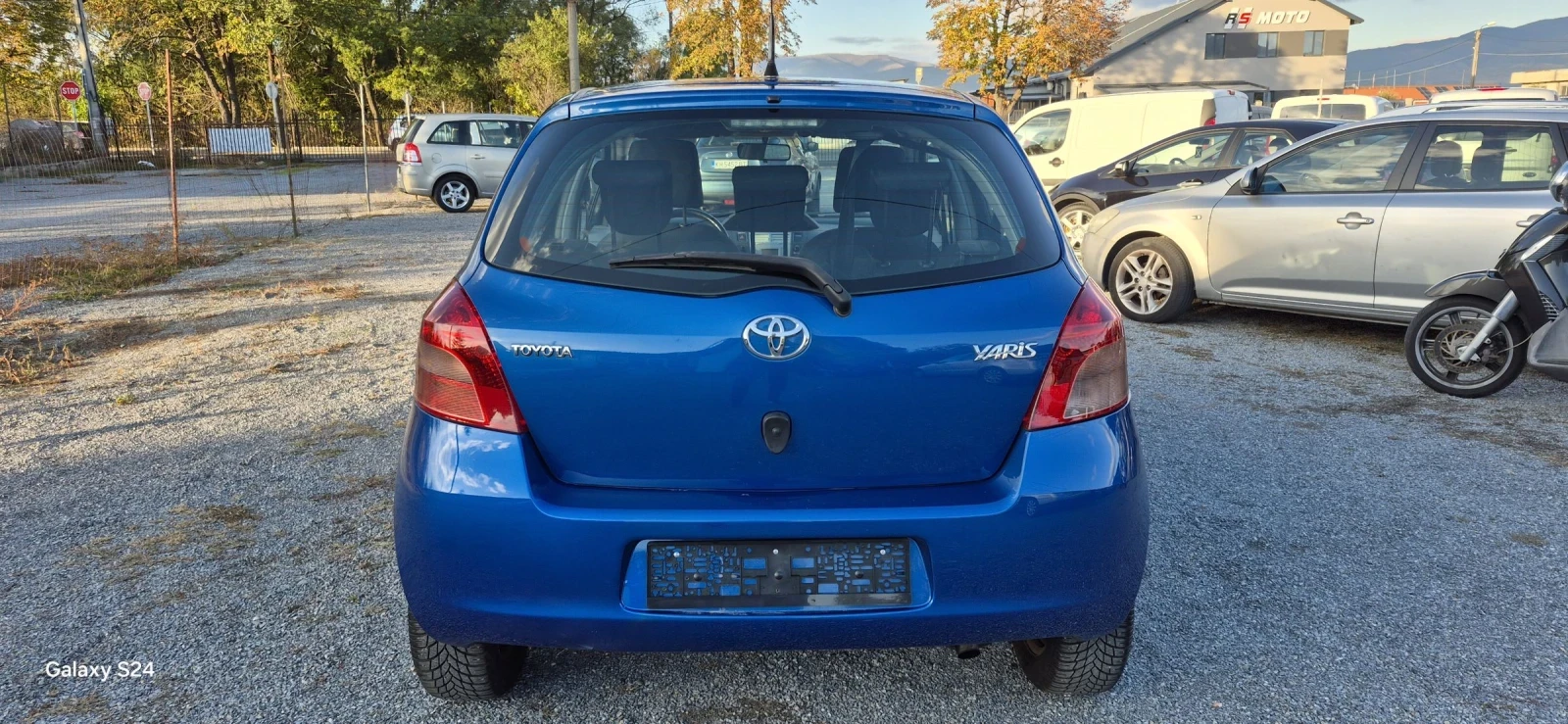 Toyota Yaris 1.3i Бензин  - изображение 6 | Auto.bg Toyota Yaris 1.3i Бензин  - изображение 6