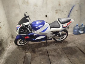 Suzuki Gsxr 600 | Auto.bg — изображение 5 Suzuki Gsxr 600 | Auto.bg — изображение 5