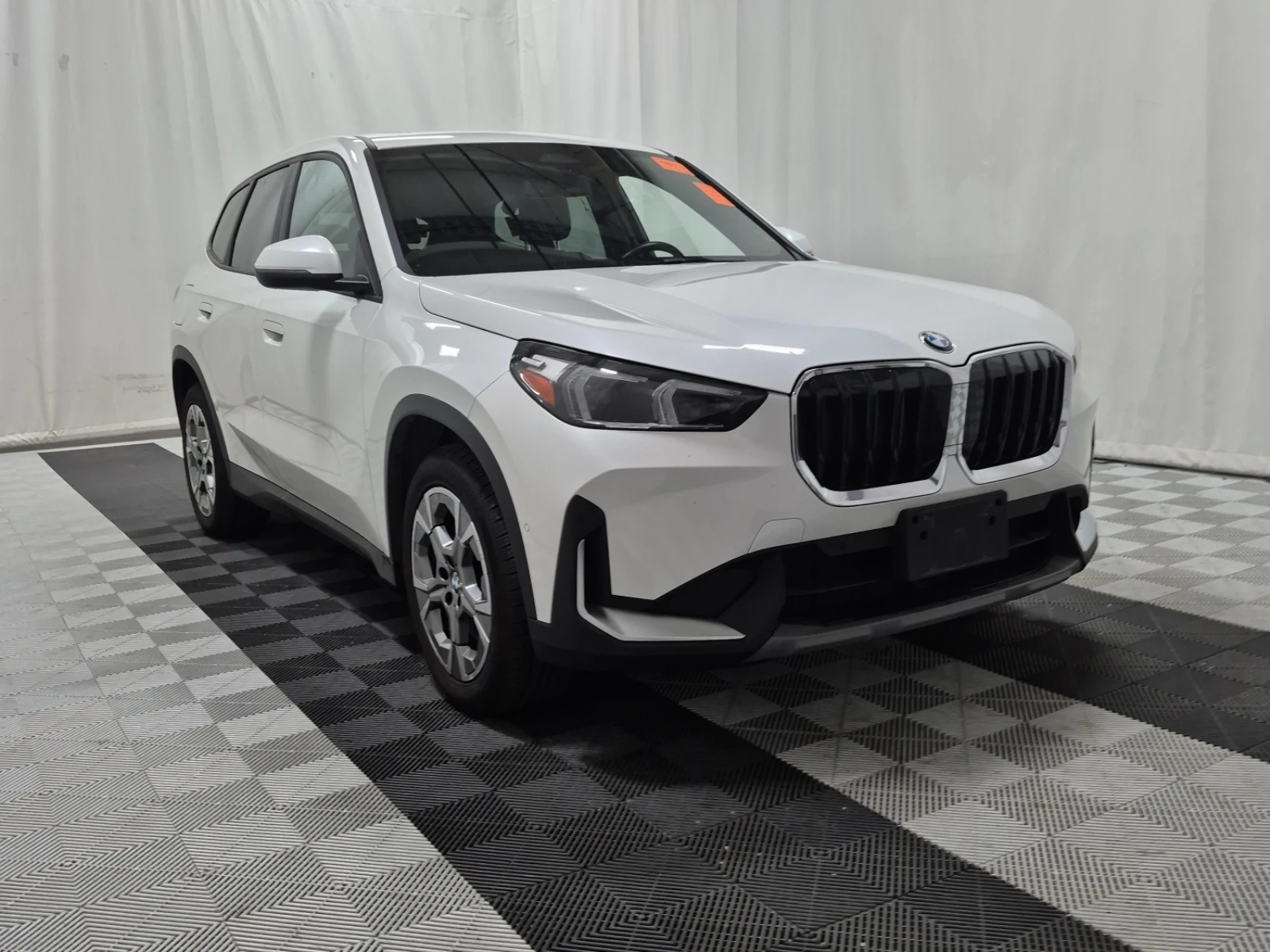 BMW X1 * CARFAX * БЕЗ ПЪРВОНАЧАЛНА ВНОСКА - изображение 2 | Auto.bg BMW X1 * CARFAX * БЕЗ ПЪРВОНАЧАЛНА ВНОСКА - изображение 2