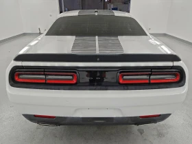 Dodge Challenger SXT* V6* ЧЕРВЕНА КОЖА* ШИБИДАХ* - 24000 лв. / 12271.01 € - 30028730 6 | Car24.bg Dodge Challenger SXT* V6* ЧЕРВЕНА КОЖА* ШИБИДАХ* - 24000 лв. / 12271.01 € - 30028730 6