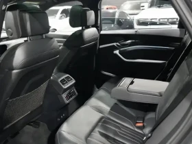 Audi E-Tron * CARFAX* 360* Bang&Olufsen* PANO - 33600 € / 65715.89 лв. - 74865555 14 | Car24.bg Audi E-Tron * CARFAX* 360* Bang&Olufsen* PANO - 33600 € / 65715.89 лв. - 74865555 14