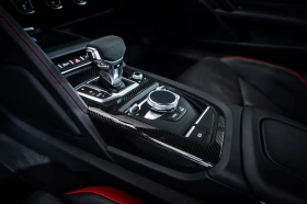 Audi R8 5.2 V10 Performance RWD* Ceramic* Exclusive | Auto.bg — изображение 9 Audi R8 5.2 V10 Performance RWD* Ceramic* Exclusive | Auto.bg — изображение 9