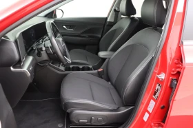 Hyundai Kona e-Kona 48 kWh 98.2% Подгрев Ел Седалки Европейск | Auto.bg — изображение 7 Hyundai Kona e-Kona 48 kWh 98.2% Подгрев Ел Седалки Европейск | Auto.bg — изображение 7
