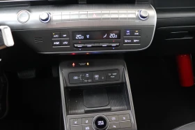 Hyundai Kona e-Kona 48 kWh 98.2% Подгрев Ел Седалки Европейск | Auto.bg — изображение 9 Hyundai Kona e-Kona 48 kWh 98.2% Подгрев Ел Седалки Европейск | Auto.bg — изображение 9
