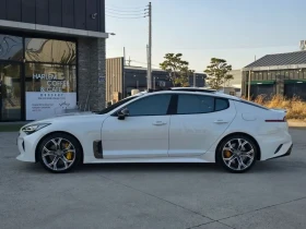 Kia Stinger 3.3 TURBO GT* 4X4* HEAD UP* 360* ОБДУХВАНЕ* КАМЕРА | Auto.bg — изображение 3 Kia Stinger 3.3 TURBO GT* 4X4* HEAD UP* 360* ОБДУХВАНЕ* КАМЕРА | Auto.bg — изображение 3