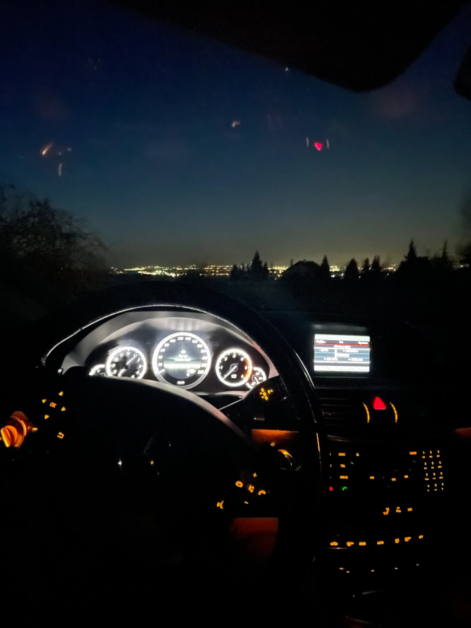 Mercedes-Benz E 200 Обслужен+ вериги Топ - изображение 4 | Auto.bg Mercedes-Benz E 200 Обслужен+ вериги Топ - изображение 4