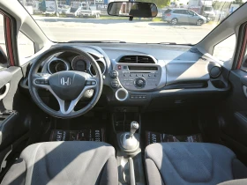Honda Jazz 1.4i AUTOMATIC EURO5 | Auto.bg — изображение 8 Honda Jazz 1.4i AUTOMATIC EURO5 | Auto.bg — изображение 8