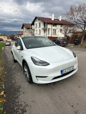Tesla Model Y Long Range Dual Motor AWD произведена в Германия | Auto.bg — изображение 2 Tesla Model Y Long Range Dual Motor AWD произведена в Германия | Auto.bg — изображение 2