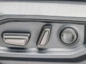 Toyota Tundra SR5 CARFAX | Auto.bg — изображение 15 Toyota Tundra SR5 CARFAX | Auto.bg — изображение 15