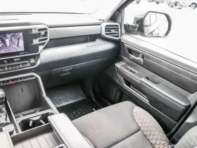 Toyota Tundra SR5 CARFAX | Auto.bg — изображение 8 Toyota Tundra SR5 CARFAX | Auto.bg — изображение 8