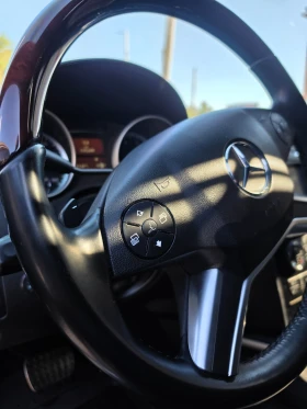 Mercedes-Benz GL 550 undefined | Auto.bg — изображение 11 Mercedes-Benz GL 550 undefined | Auto.bg — изображение 11