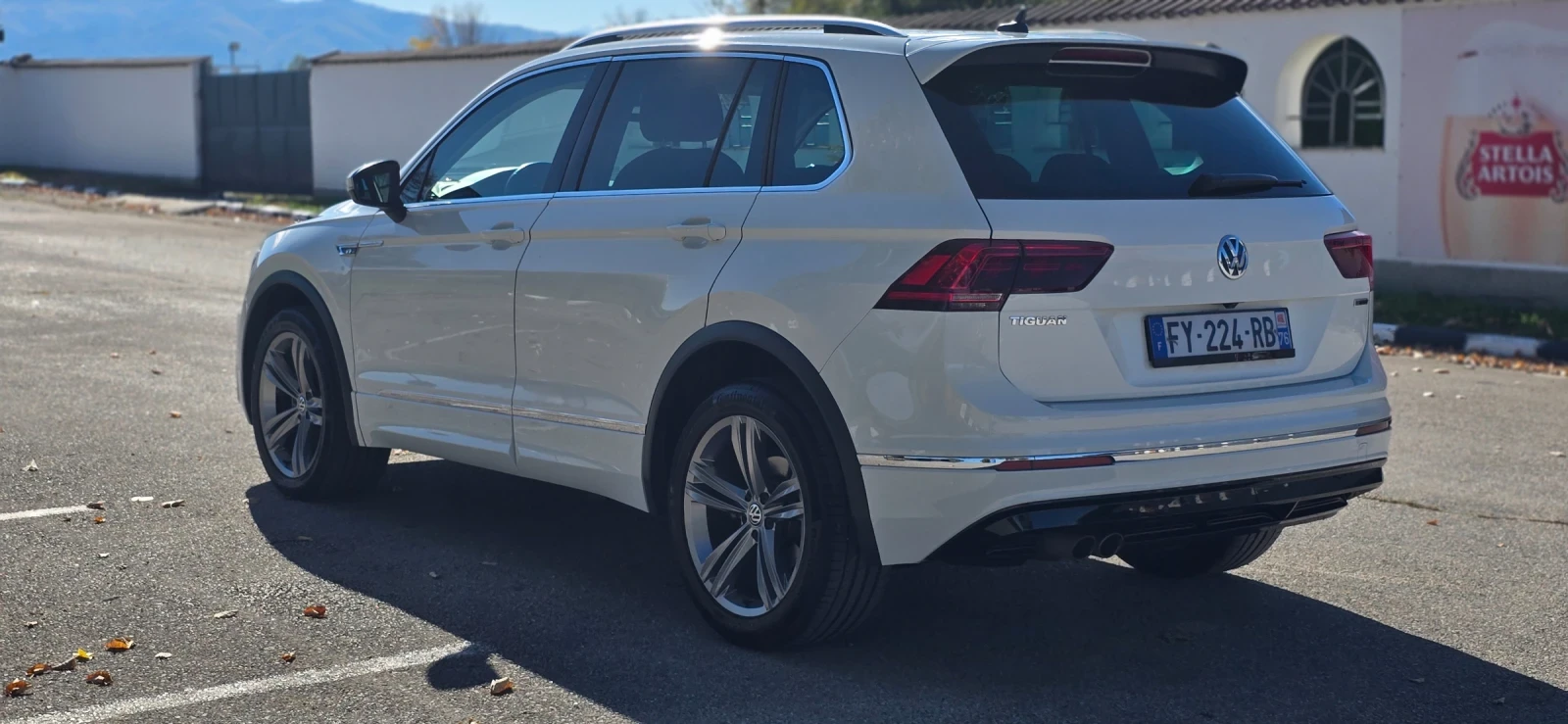 VW Tiguan R-Line 4 Motion 2.0 150hp - изображение 3 | Auto.bg VW Tiguan R-Line 4 Motion 2.0 150hp - изображение 3
