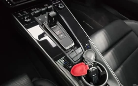 Porsche 911 * ОБДУХ * BOSE * 360 * ЛЮК - 81700 € / 159791.31 лв. - 28229920 9 | Car24.bg Porsche 911 * ОБДУХ * BOSE * 360 * ЛЮК - 81700 € / 159791.31 лв. - 28229920 9