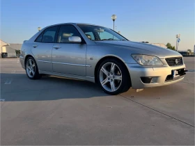 Lexus IS 200