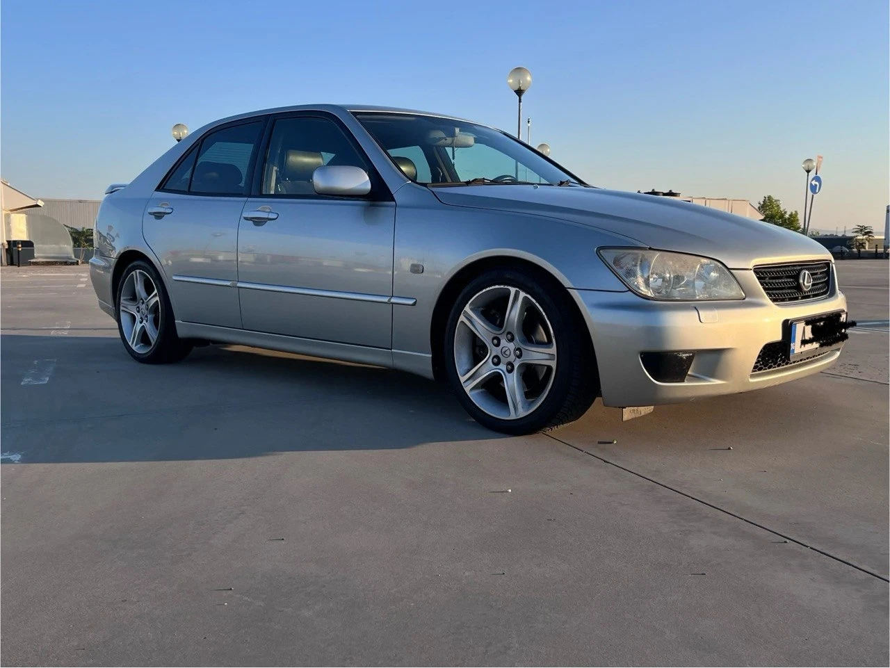 Lexus IS 200 undefined | Auto.bg — изображение 1 Lexus IS 200 undefined | Auto.bg — изображение 1