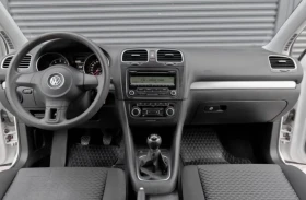 VW Golf 1.4 80 PS - 6666 лв. / 3408.27 € - 57720946 5 | Car24.bg VW Golf 1.4 80 PS - 6666 лв. / 3408.27 € - 57720946 5