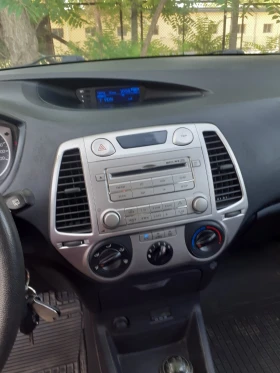 Hyundai I20 1.3 - 2350 € - 63655242 11 | Car24.bg Hyundai I20 1.3 - 2350 € - 63655242 11