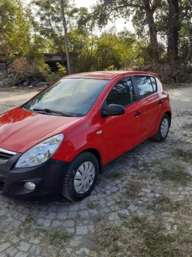 Hyundai I20 1.3 - 2350 € - 63655242 5 | Car24.bg Hyundai I20 1.3 - 2350 € - 63655242 5